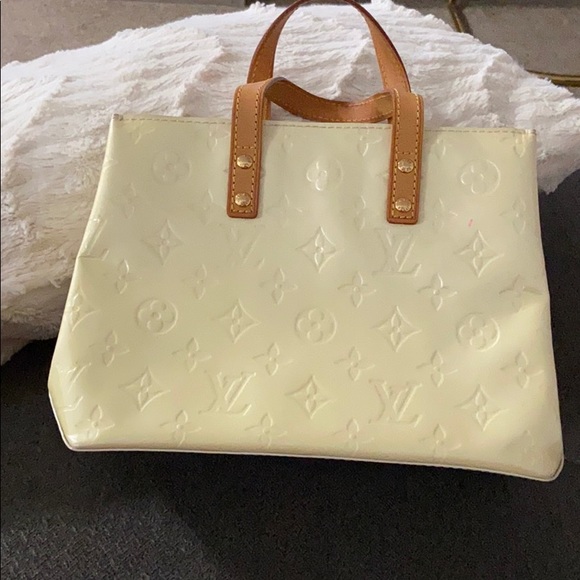 Louis Vuitton Vernis Reade PM - Picture 10 of 10